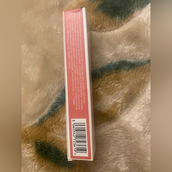 PINKGASM Charlotte Tilbury BEAUTY LIGHT Wand (brand new in the box never opened) - Picture 2 of 10